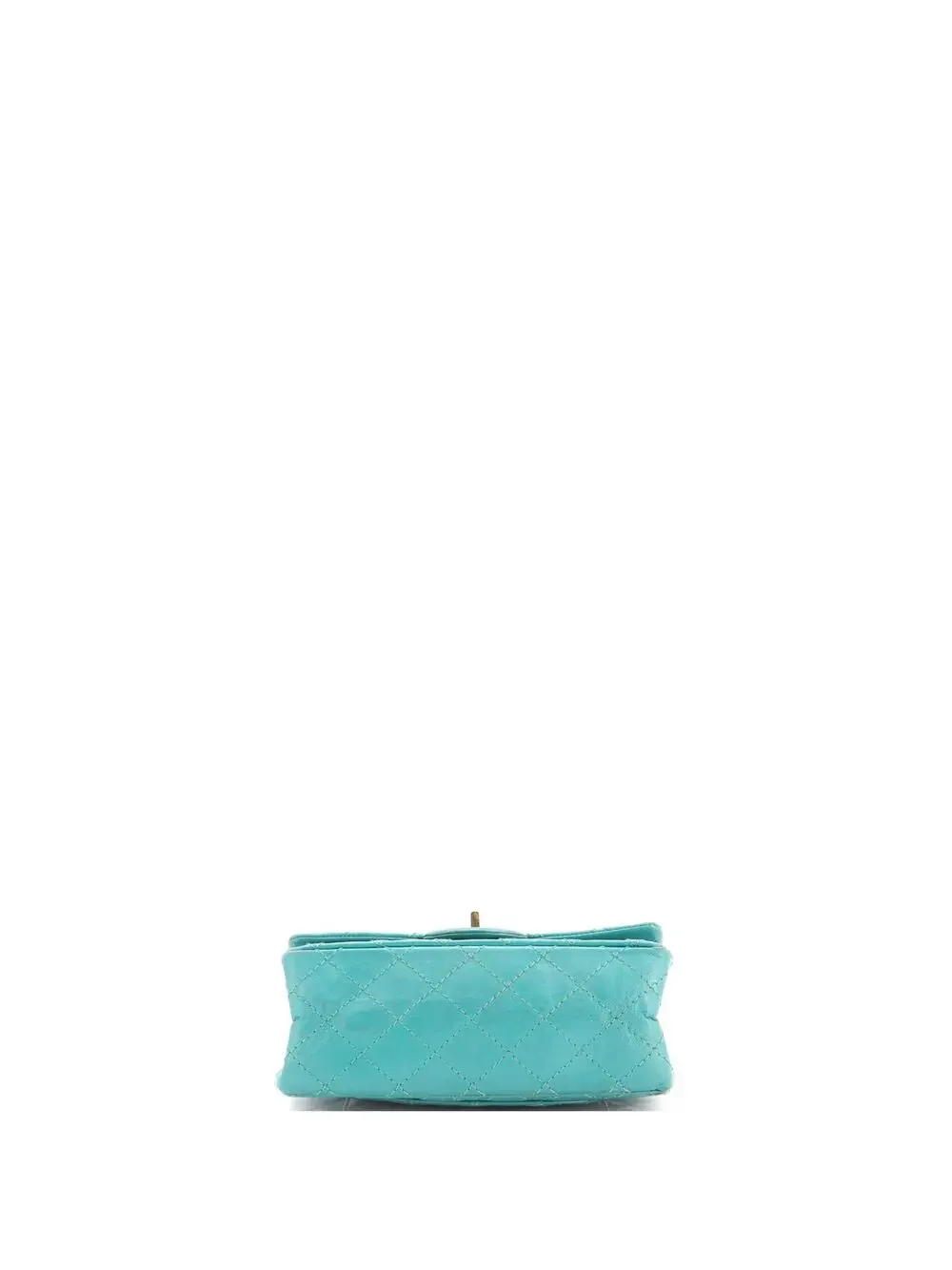 CHANEL elevate your